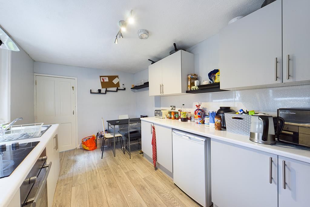 Property photo 2 of 13 Cam00356P1-Pr0024-Still05.Jpg