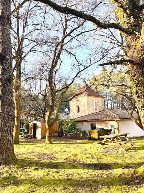 Property photo 1 of 26