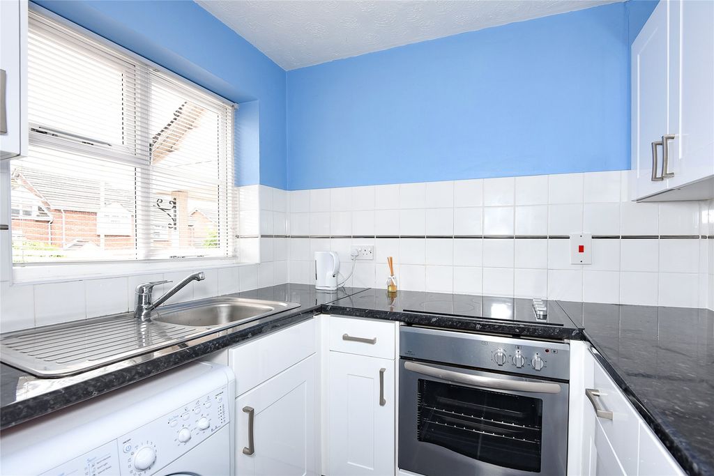 Property photo 2 of 6 Picture No. 09
