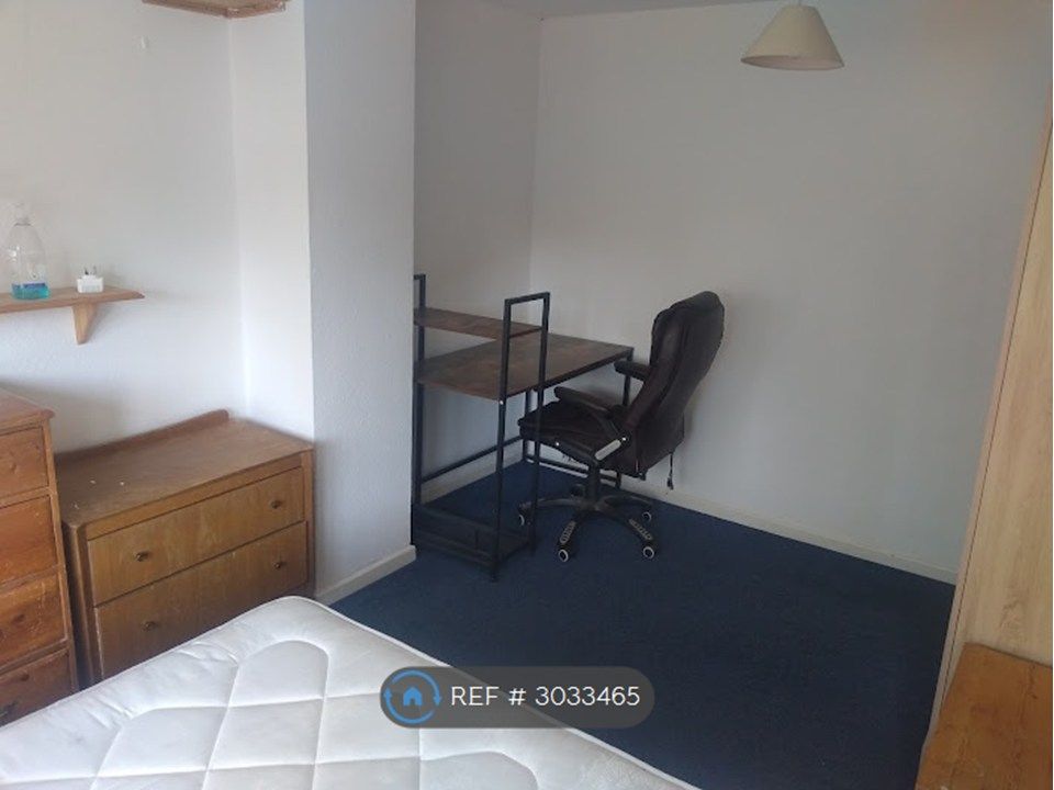 Property photo 3 of 9