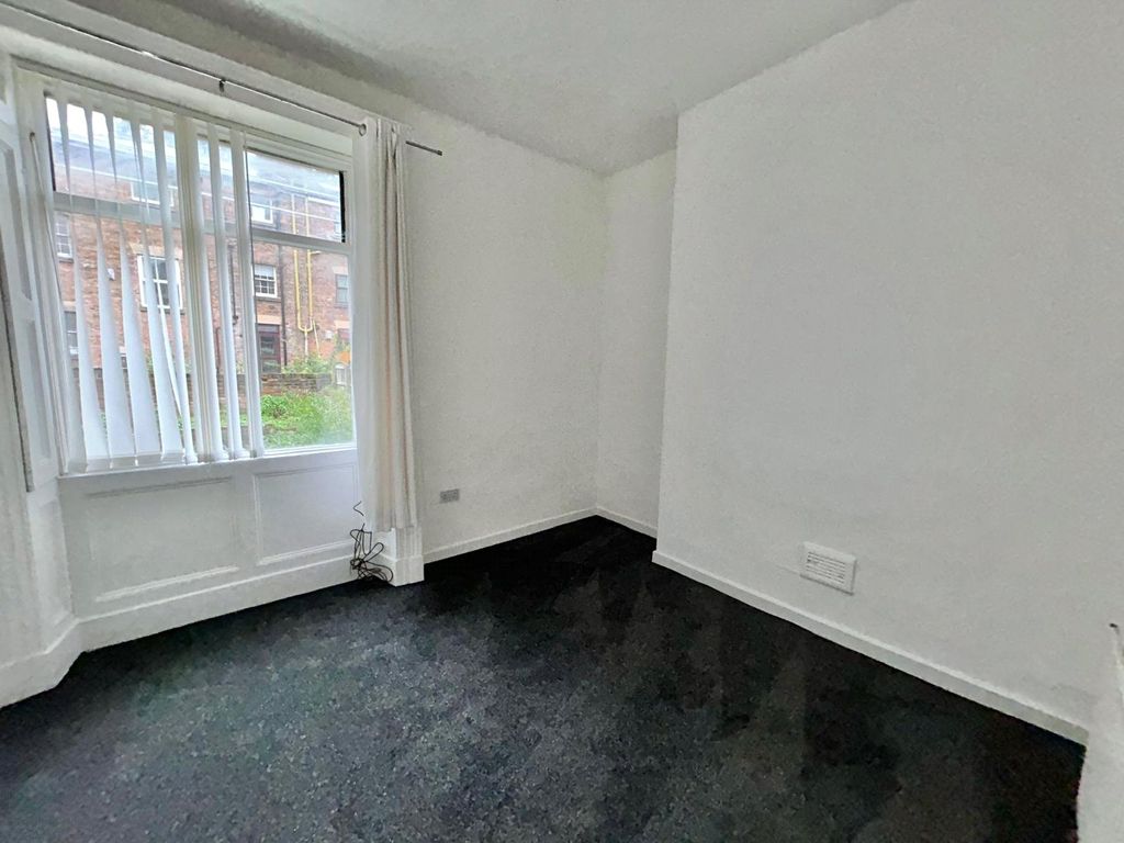 Property photo 3 of 16 Picture No. 01