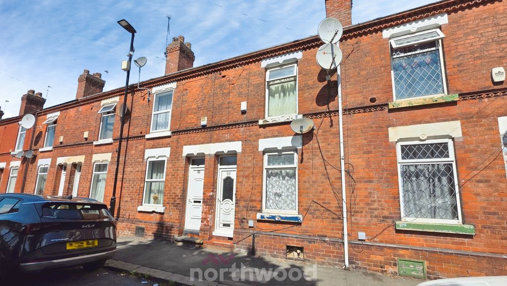 Property photo 1 of 11
