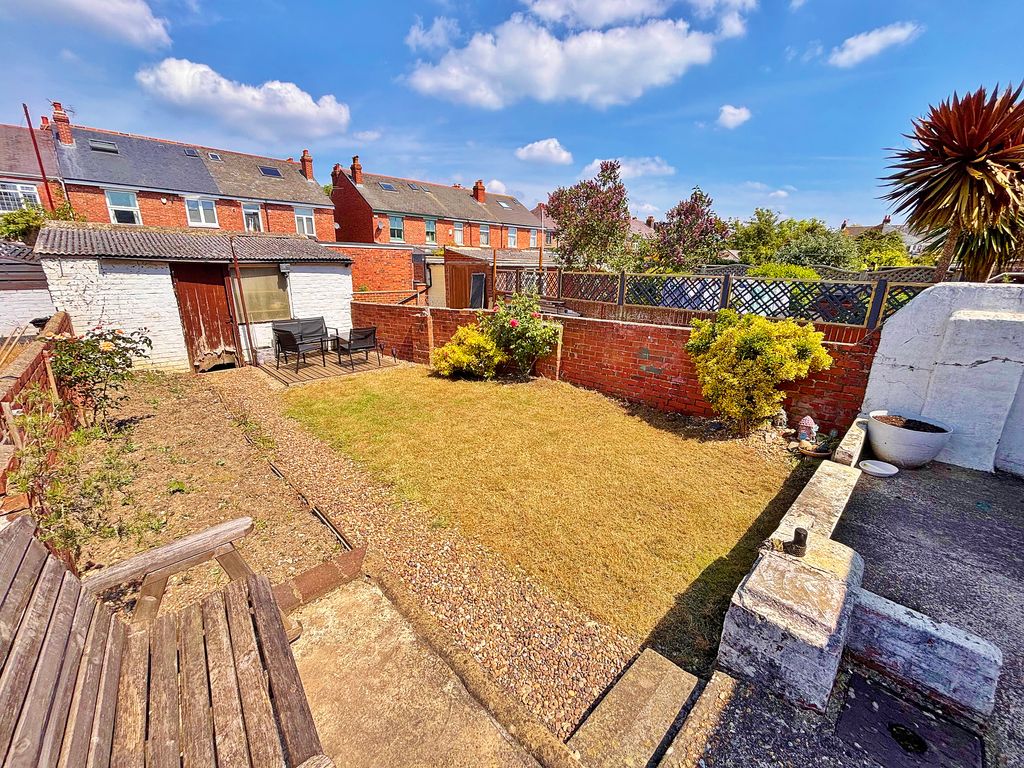 Property photo 3 of 16