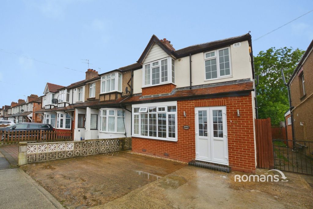 Property photo 1 of 16 Pbox-Img.Jpg