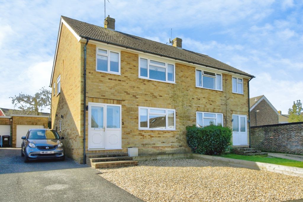 Property photo 1 of 13 A80866Ac-5Ar20