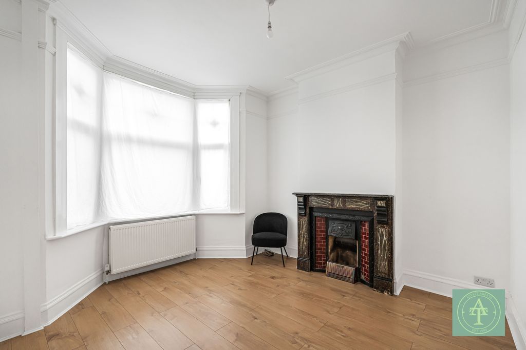 Property photo 2 of 22 Gallery