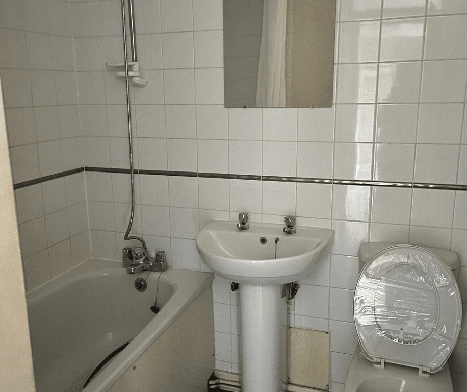 Property photo 3 of 5