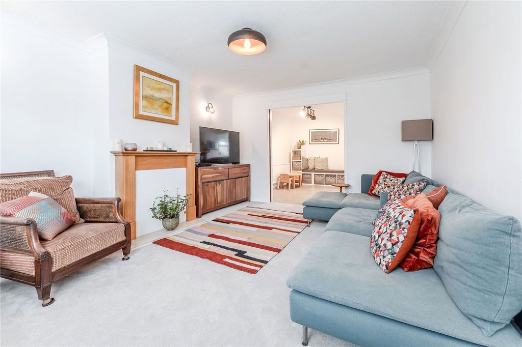 Property photo 2 of 24 Picture No. 08