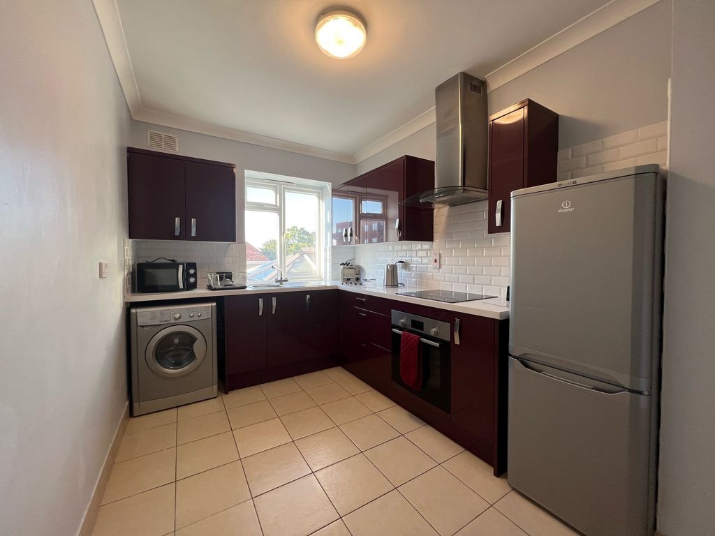 Property photo 1 of 7 1