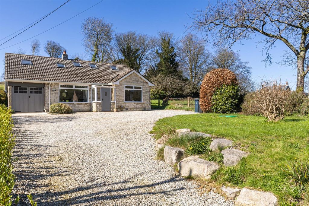 Property photo 1 of 39 010A8488-Hdr.Jpg