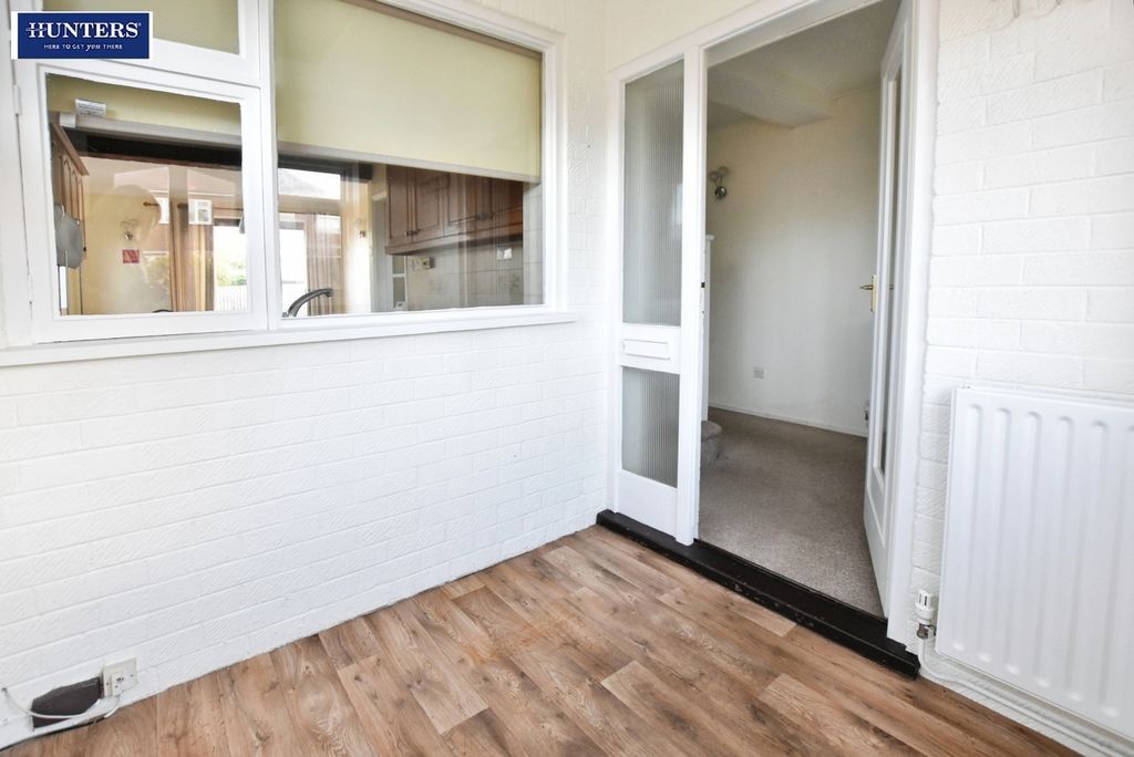 Property photo 2 of 20 Parch