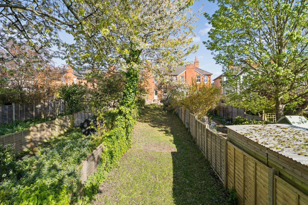 Property photo 2 of 12