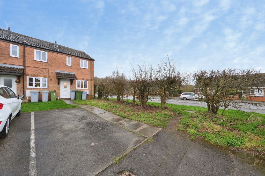 Property photo 2 of 15