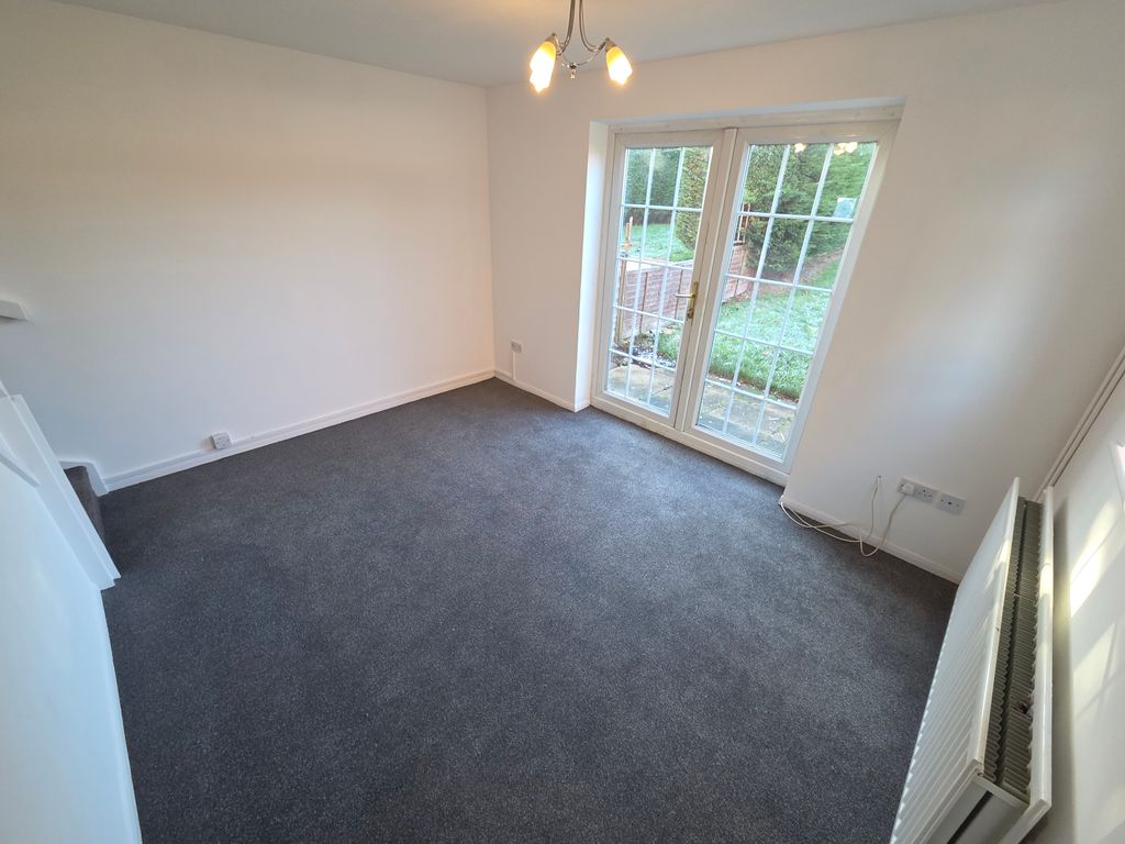 Property photo 3 of 10 Image