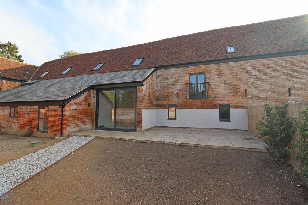 Property photo 1 of 20 Rear Garden