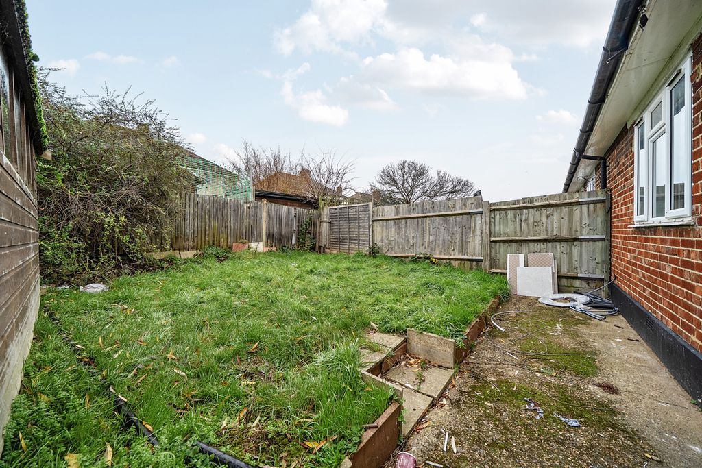 Property photo 3 of 19 1389098-9-6942A40...