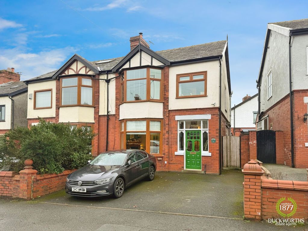 Property photo 1 of 31