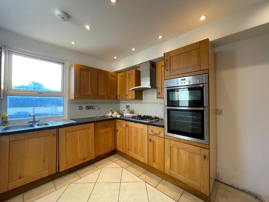 Property photo 3 of 23 Photo 3