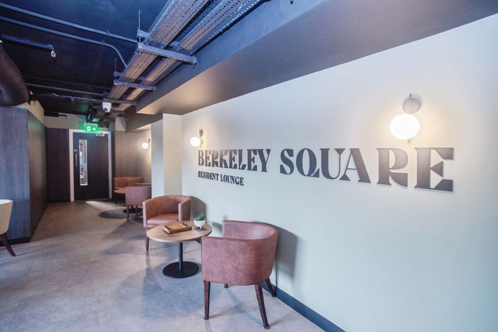 Property photo 1 of 13 Pbox-Img.Jpg