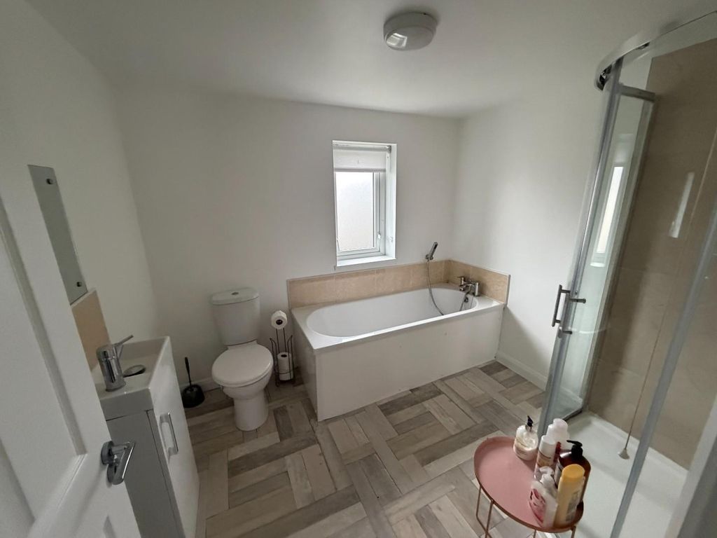 Property photo 3 of 6 Img_6368.Jpeg