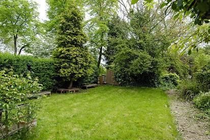 Property photo 3 of 5 South-Facing Garden