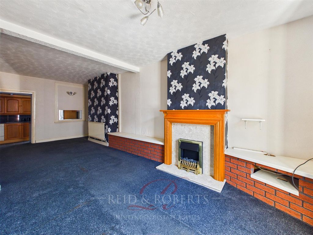 Property photo 2 of 19 Cam03999G0-Pr0234-Still003.Jpg