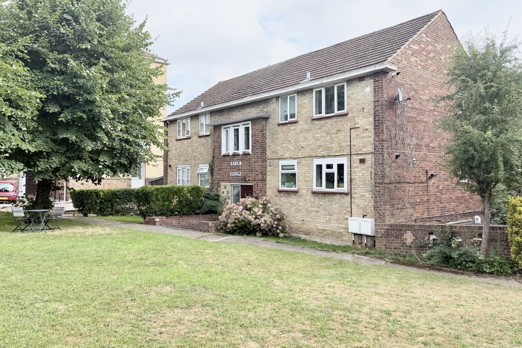 Property photo 1 of 10 1
