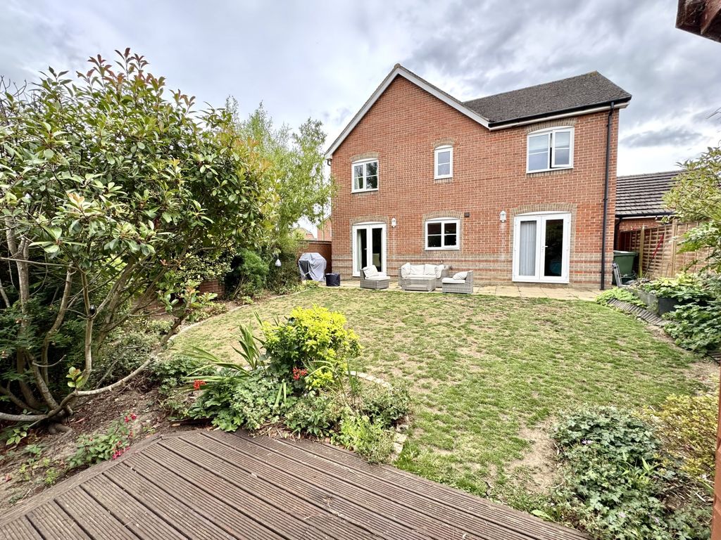 Property photo 2 of 15