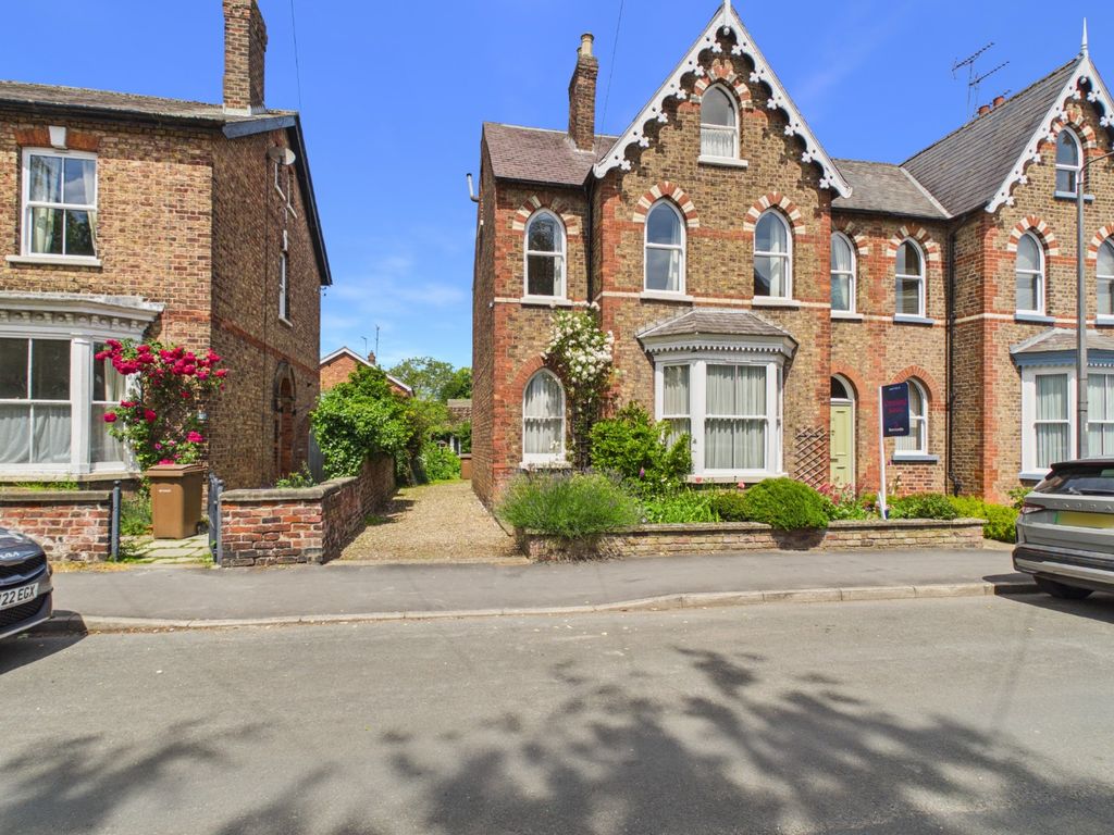 Property photo 1 of 24 5184572