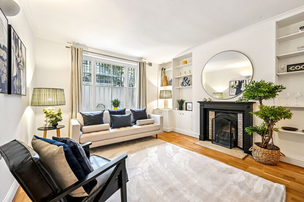 Property photo 1 of 12 Picture 1