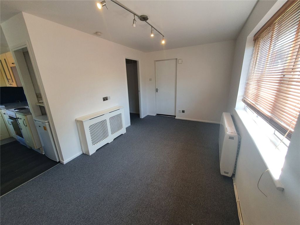 Property photo 3 of 7 Picture No. 08