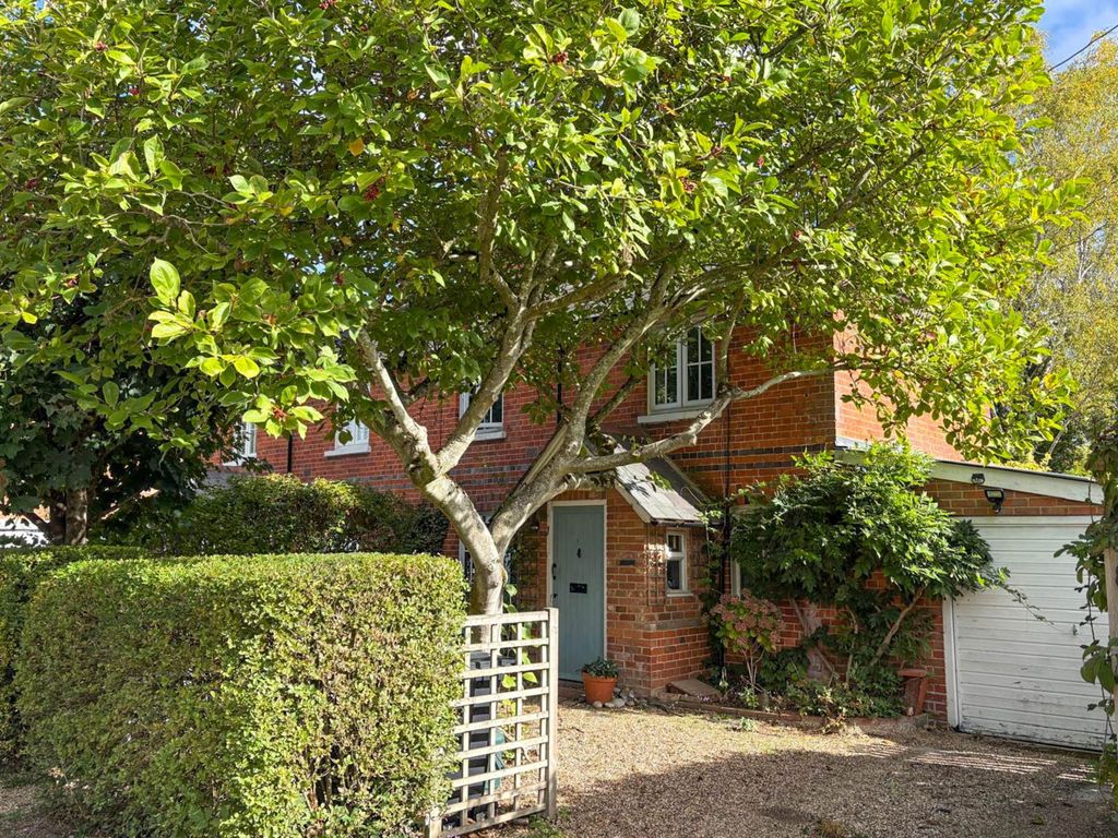Property photo 3 of 14