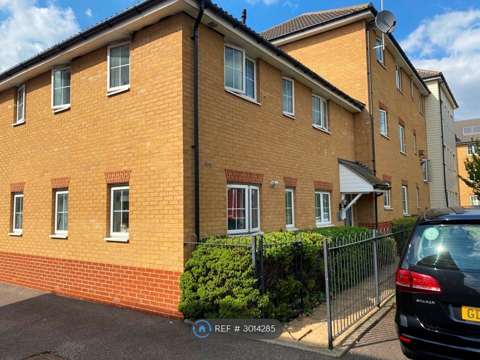 Property photo 2 of 12
