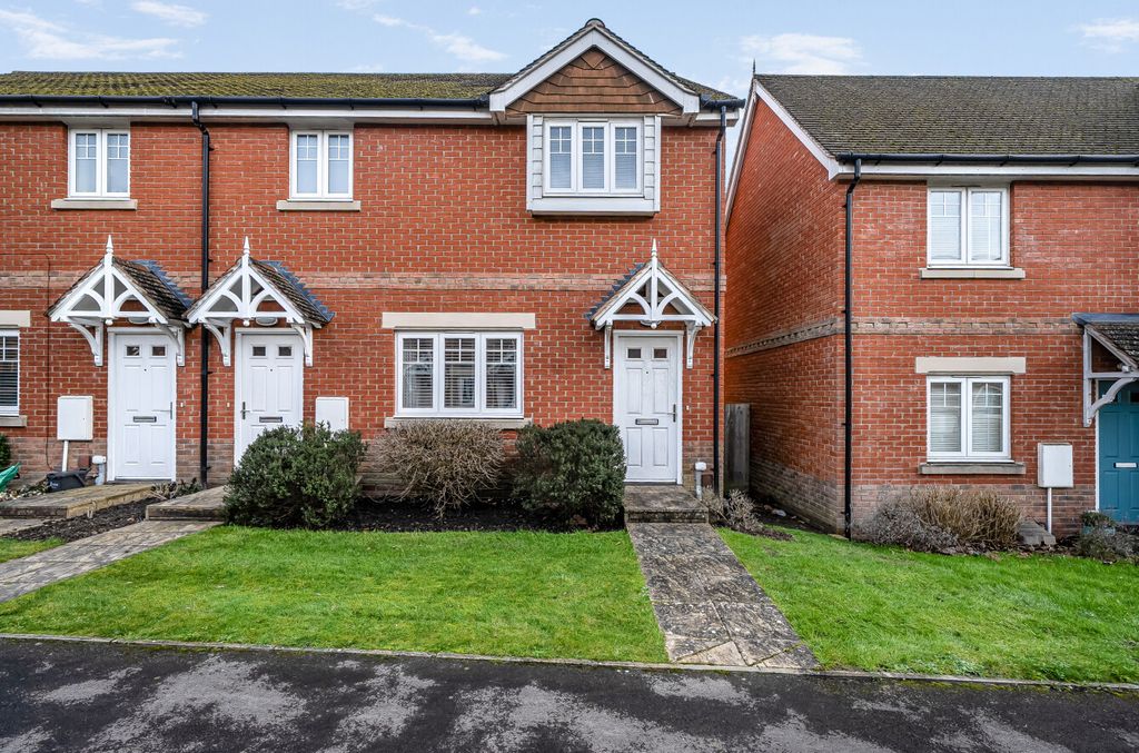 Property photo 1 of 16 1409097-18-698A0E...