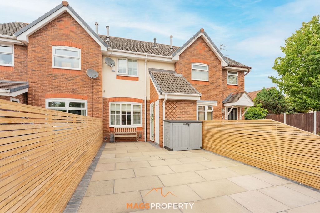 Property photo 1 of 19