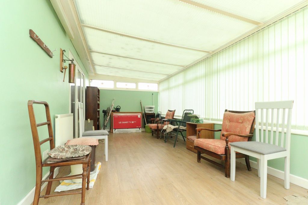 Property photo 3 of 13 Picture 3