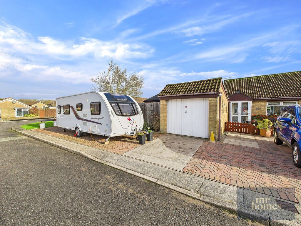 Property photo 3 of 24