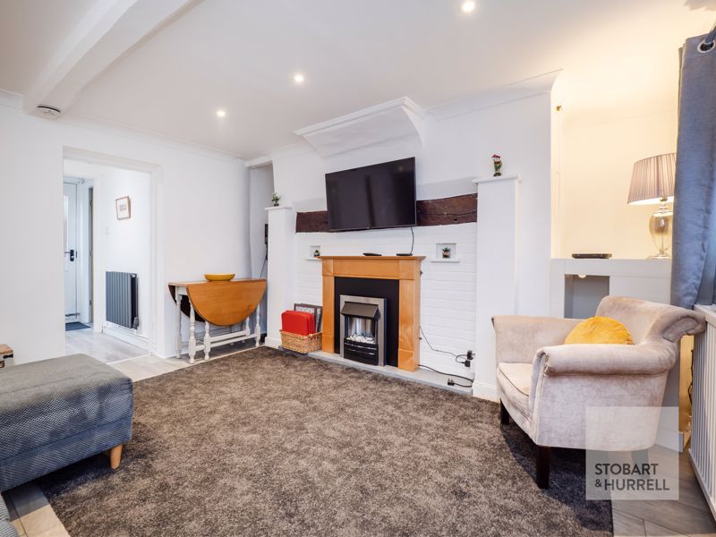 Property photo 3 of 13 Lounge To Kitchen