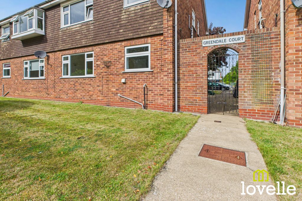 Property photo 1 of 15