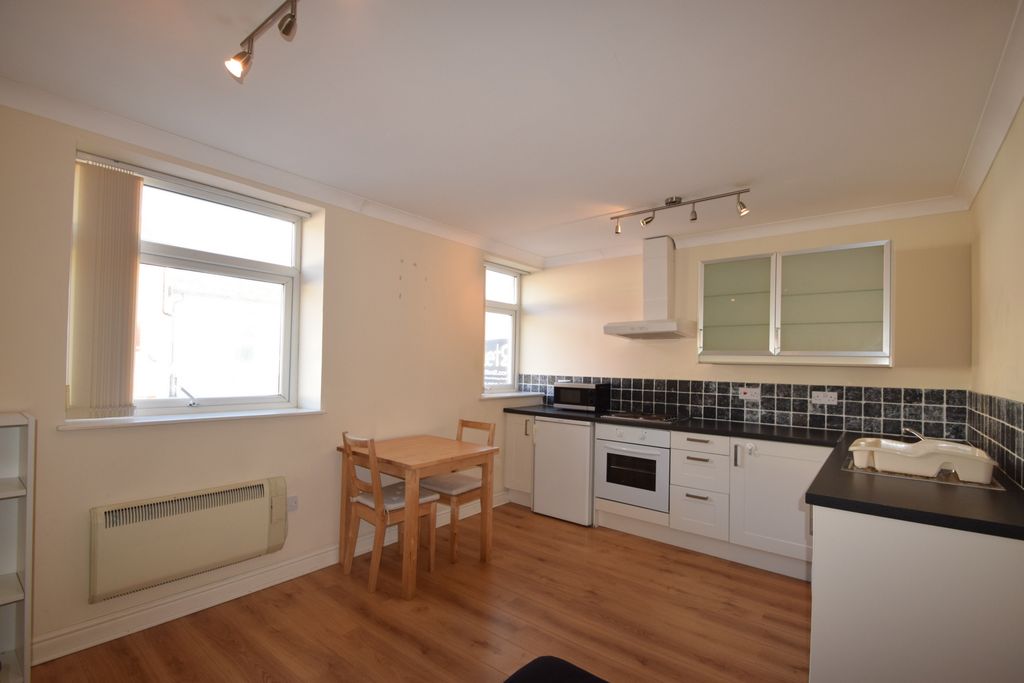 Property photo 2 of 7 Photo 2