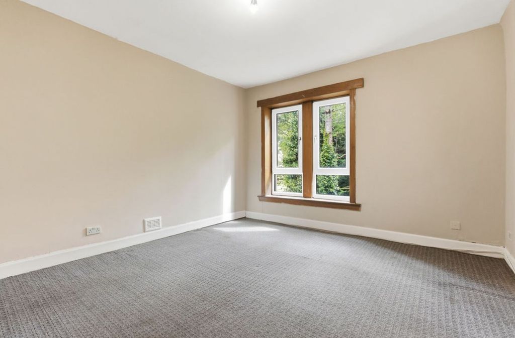 Additional image 9 of 2 bed flat for saleLime Road, Tamfourhill, Falkirk FK1
