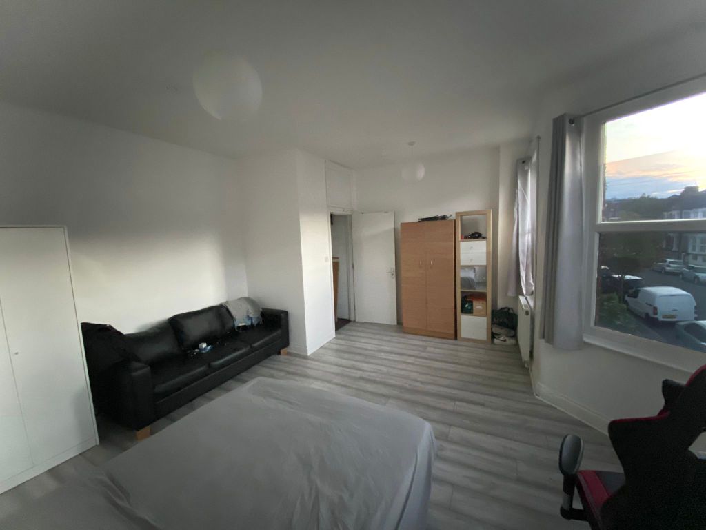 Property photo 2 of 2