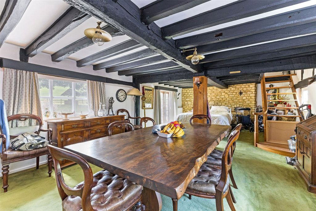 Property photo 3 of 16 Dining/Sitting Room