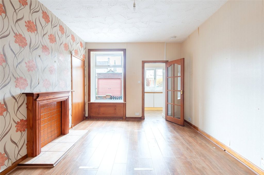 Additional image 11 of 2 bed flat for saleGladstone Street, Leven, Fife KY8