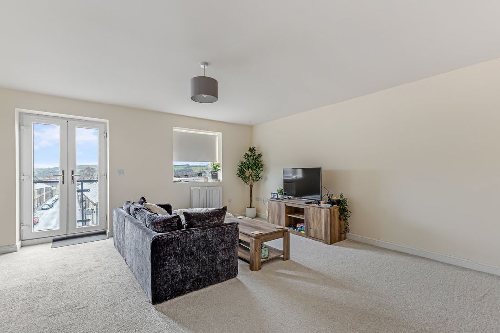 Property photo 2 of 19 Picture 2