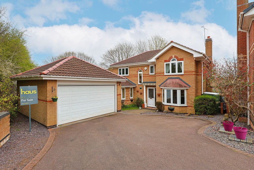 Property photo 1 of 26 Front