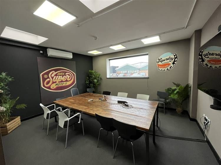 Property photo 1 of 5