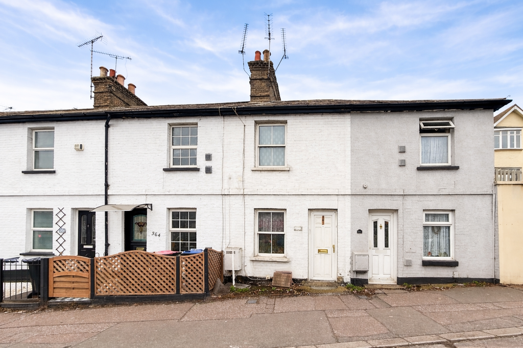 Property photo 1 of 8 Front (Exterior)