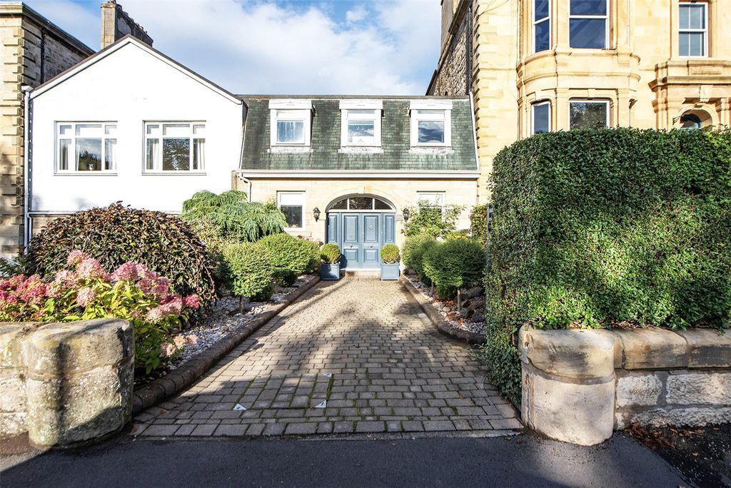 Property photo 1 of 53 Picture No. 03