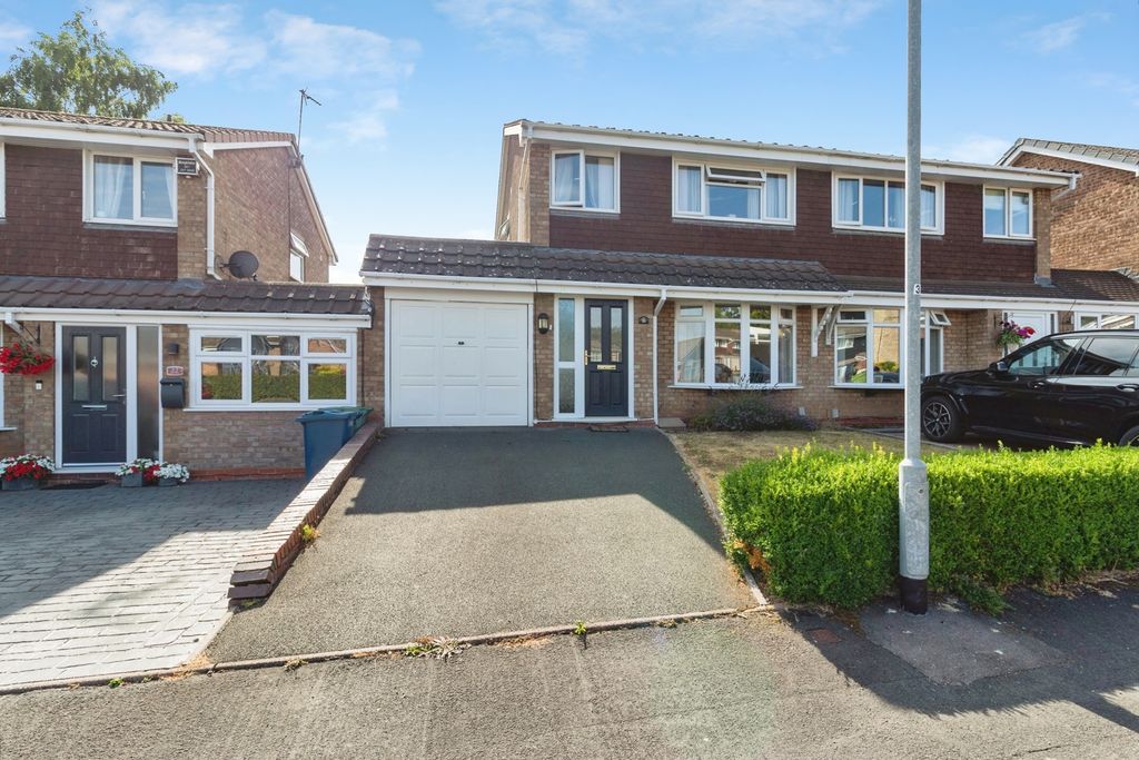 Property photo 1 of 18 Pbox-Img.Jpg